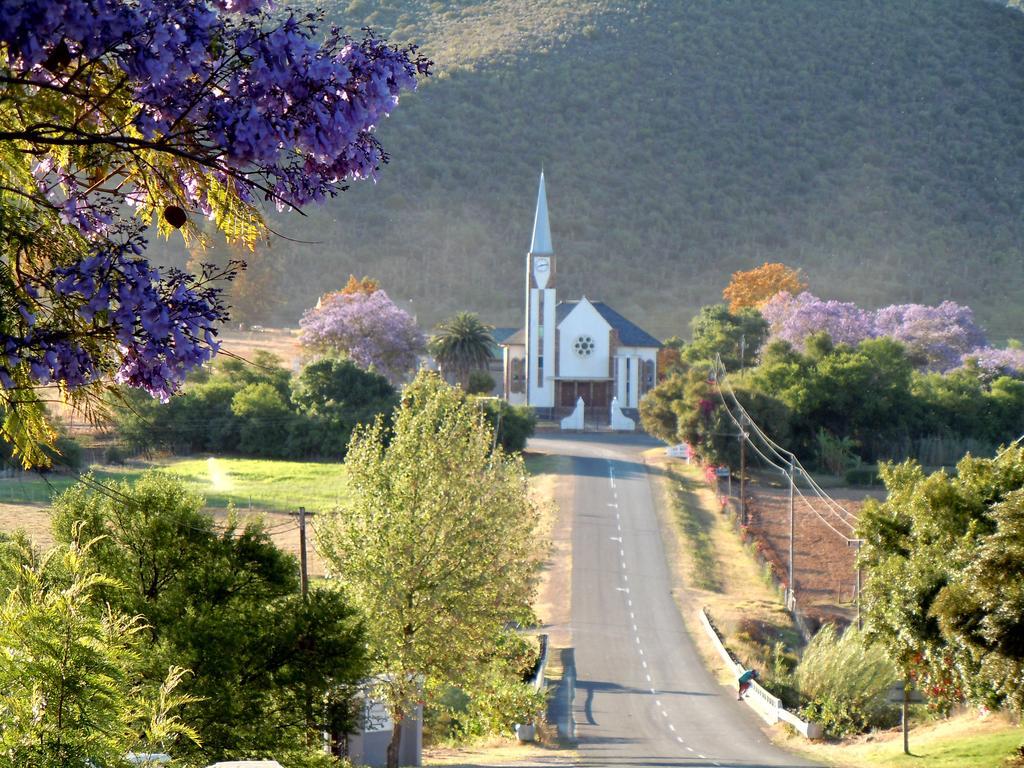Die Fonteine pensión Oudtshoorn Exterior foto