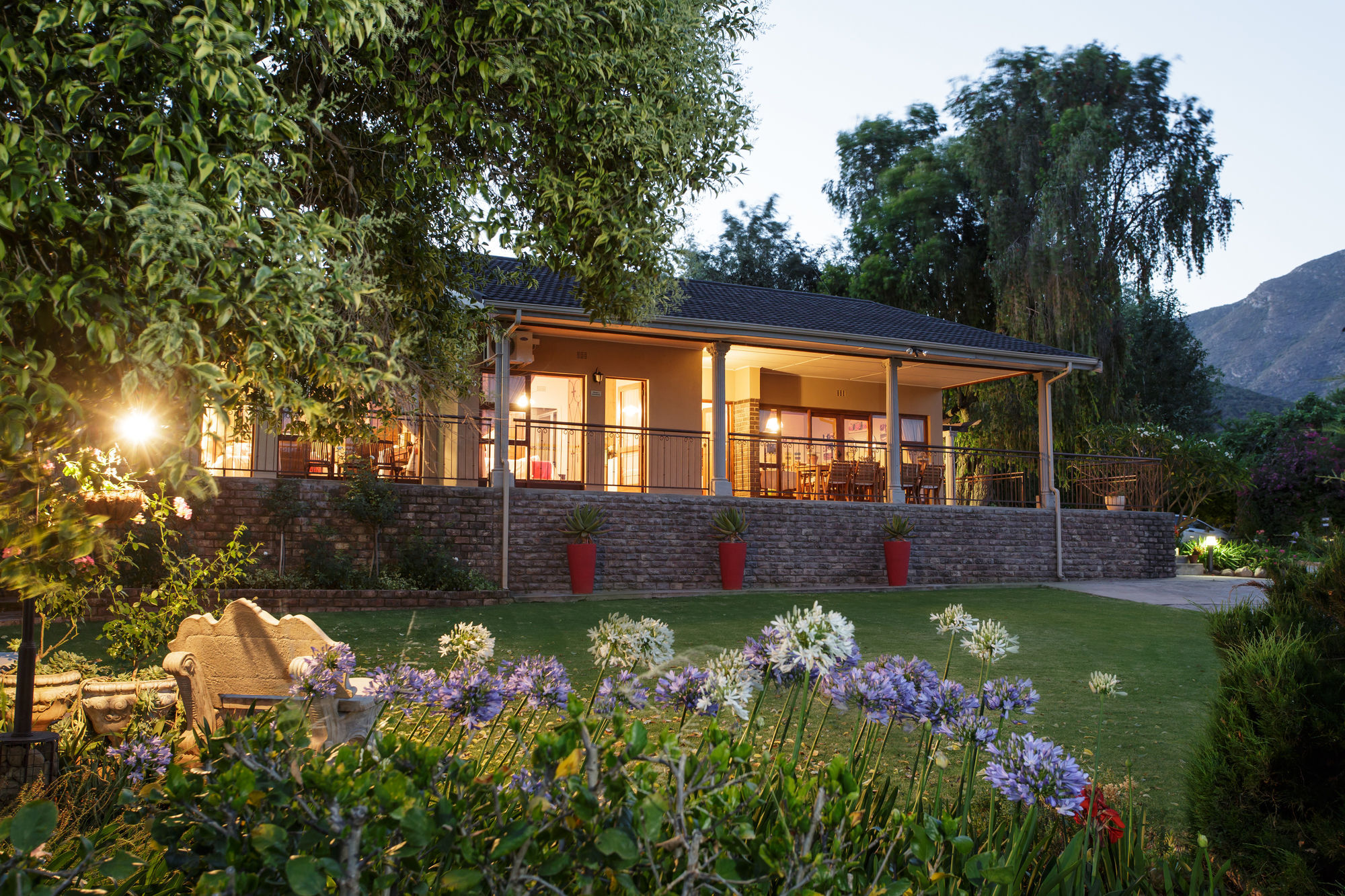 Die Fonteine pensión Oudtshoorn Exterior foto